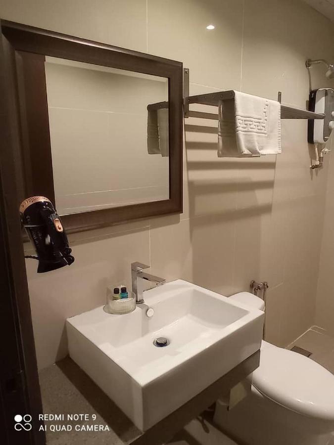ザ リバーバンク ホテル&スパ クアンタン エクステリア 写真